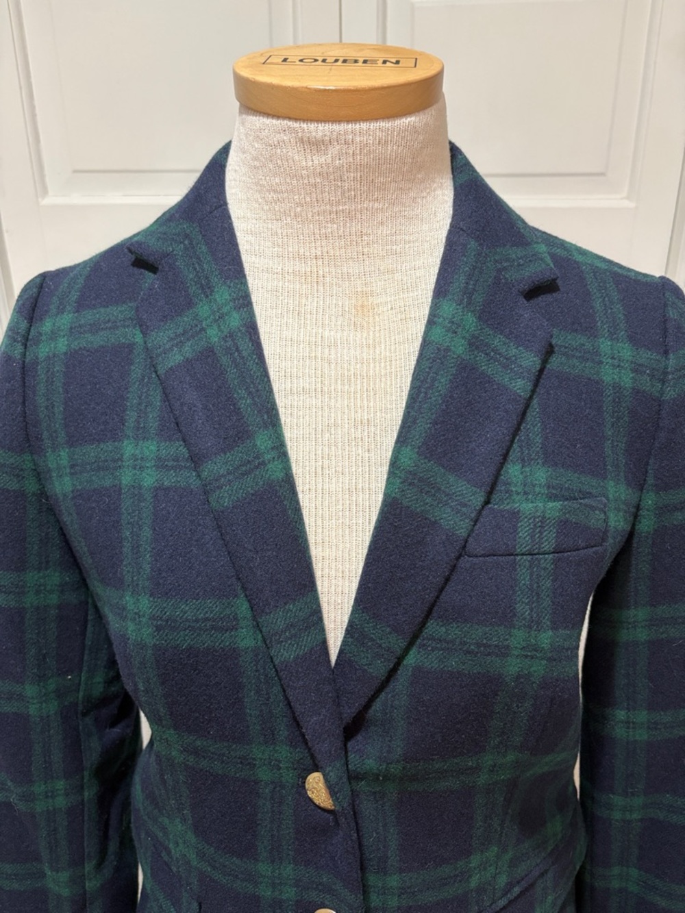 J Crew sz 4 wool green and blue plaid blazer with gold crested buttons - Picture 3 of 11